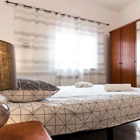 2 Bedroom Lovely Apartment In Bale